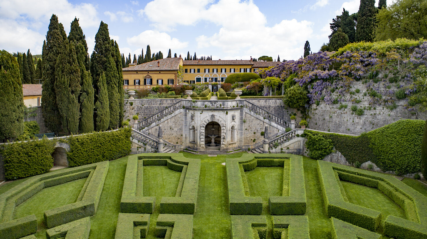 Destination Wedding Villa la Foce Tuscany